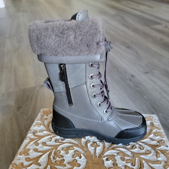 UGG Kids Butte II Togle Tall CWR Snow Boot - Picture 4 of 10
